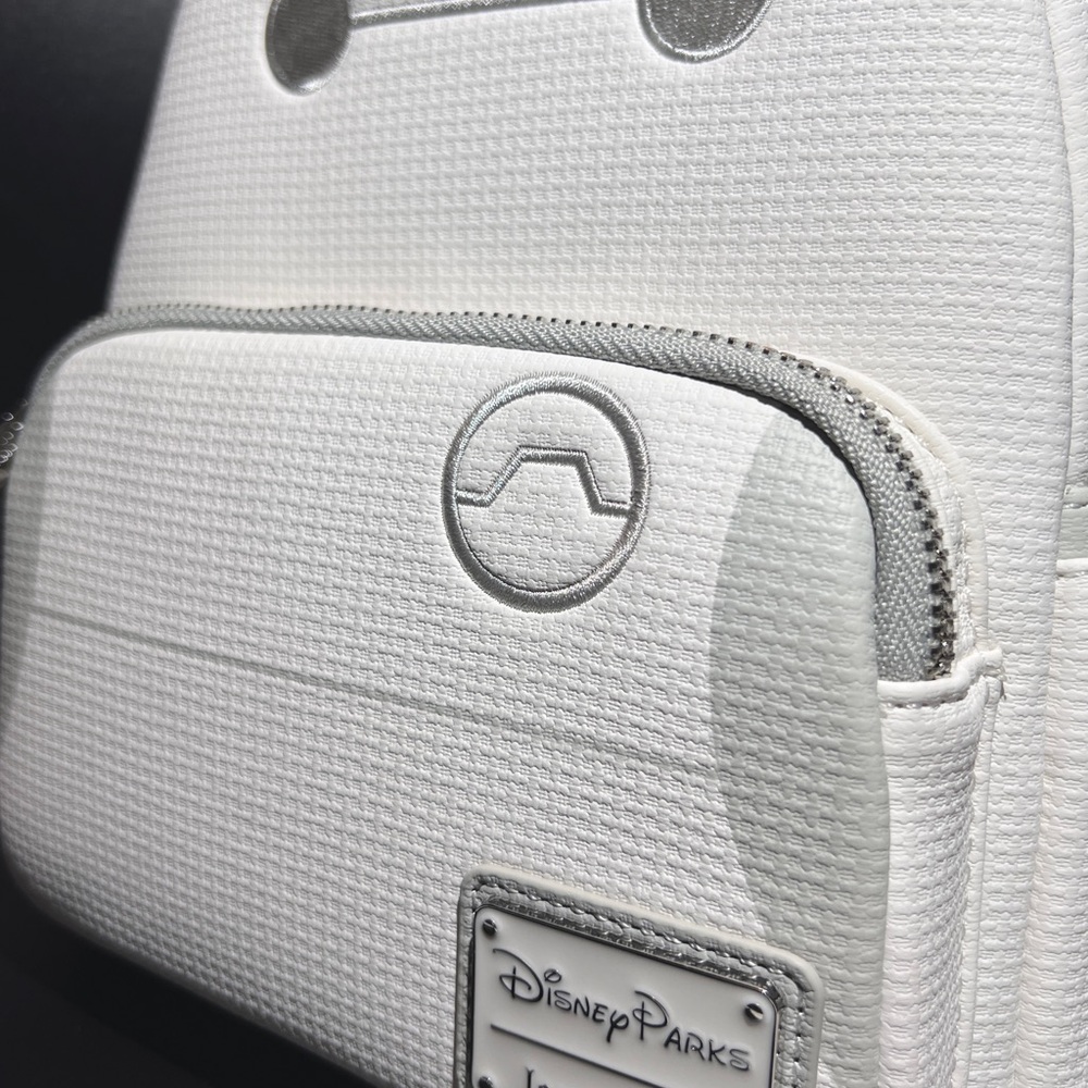 Loungefly BayMax SET: White and Light Gray mini Backpack with matching Headband - Picture 8 of 16